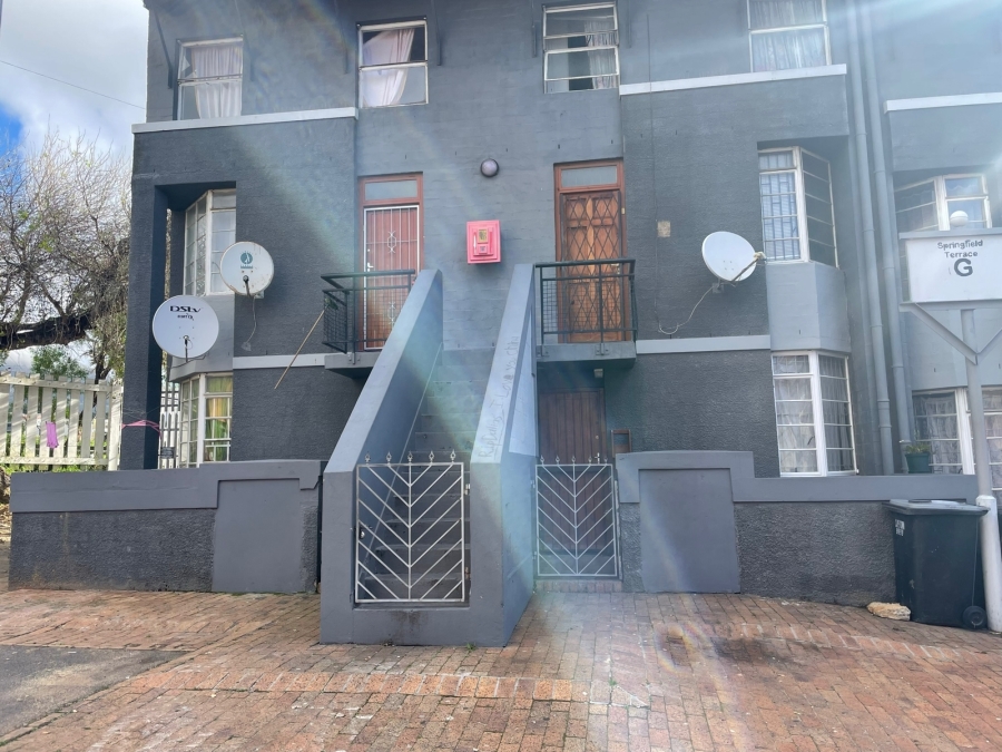 To Let 1 Bedroom Property for Rent in Zonnebloem Western Cape